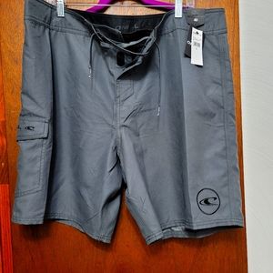 NWT.  O'Neill Crossover shorts.  Size 40.  (286)